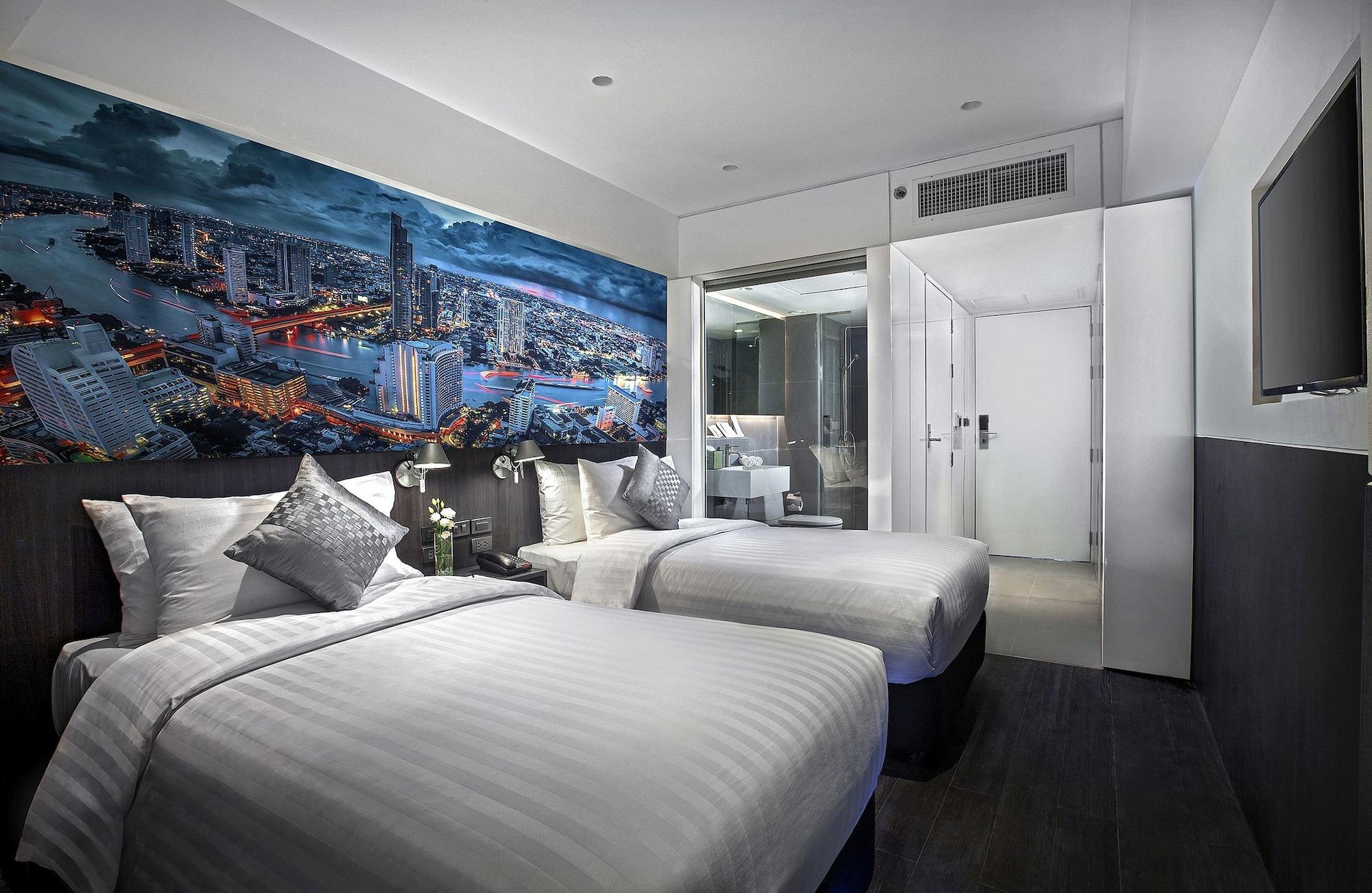 Galleria 12 Sukhumvit Bangkok By Compass Hospitality Екстериор снимка