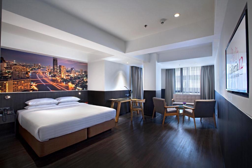 Galleria 12 Sukhumvit Bangkok By Compass Hospitality Екстериор снимка
