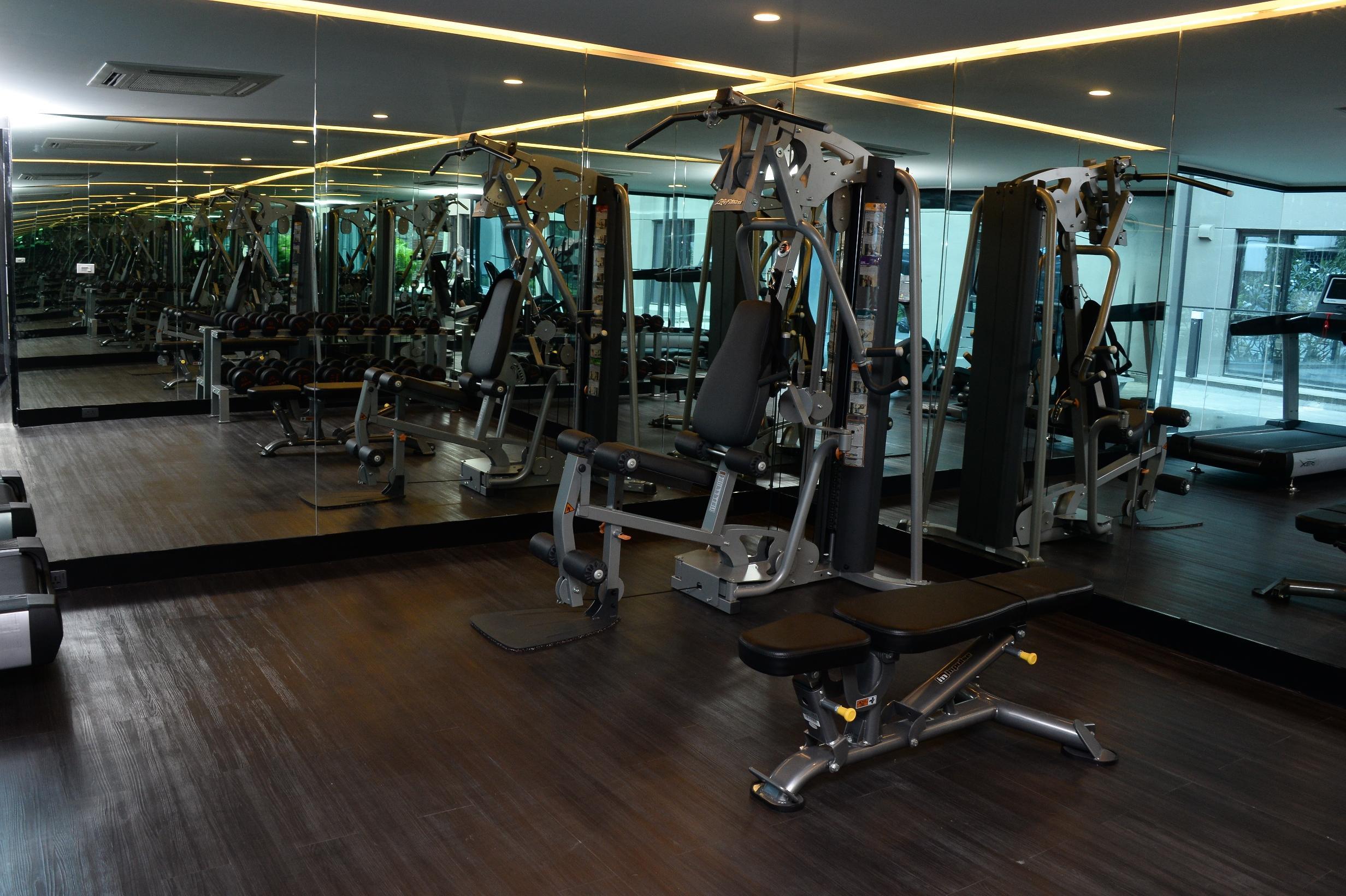 Galleria 12 Sukhumvit Bangkok By Compass Hospitality Екстериор снимка