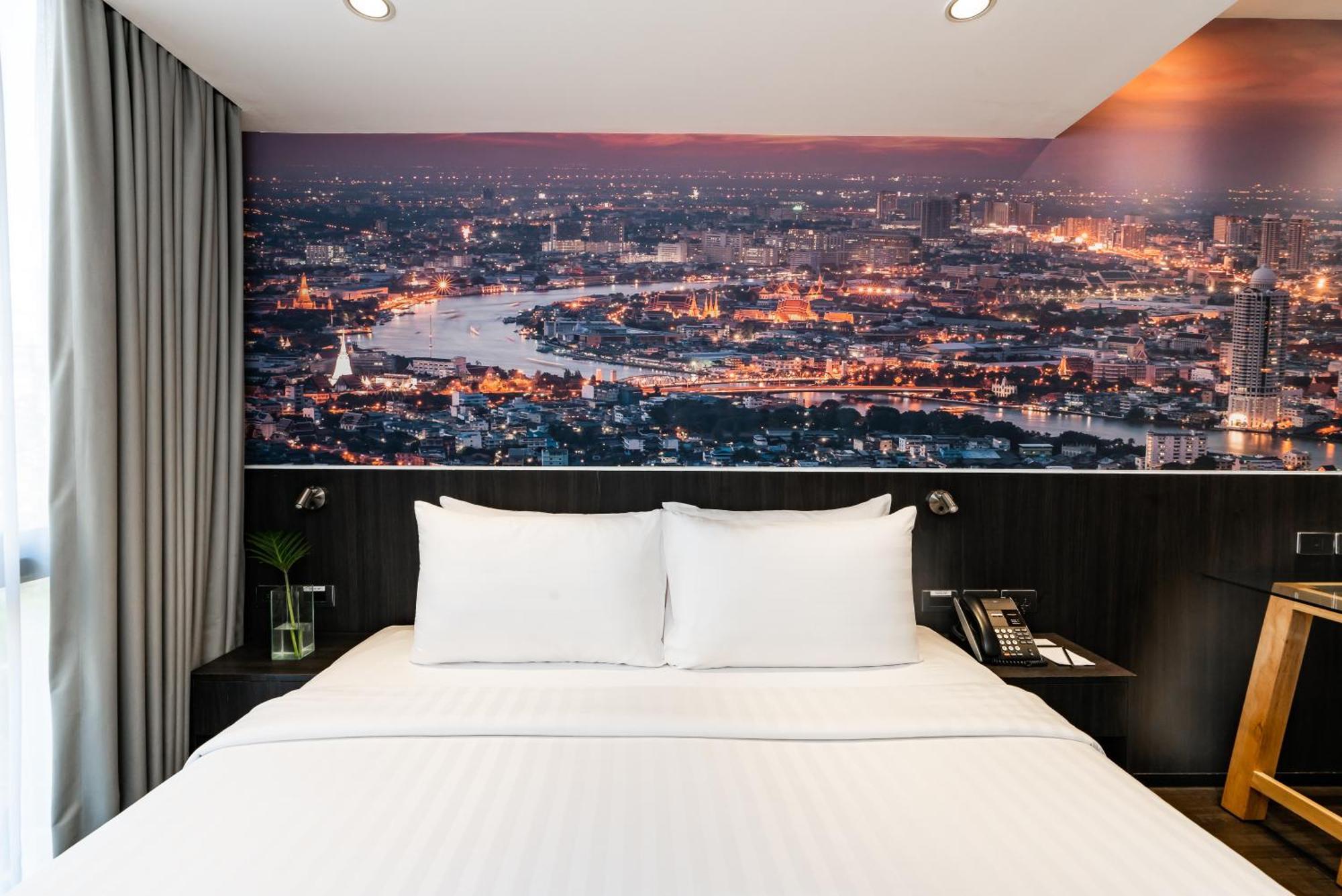 Galleria 12 Sukhumvit Bangkok By Compass Hospitality Екстериор снимка