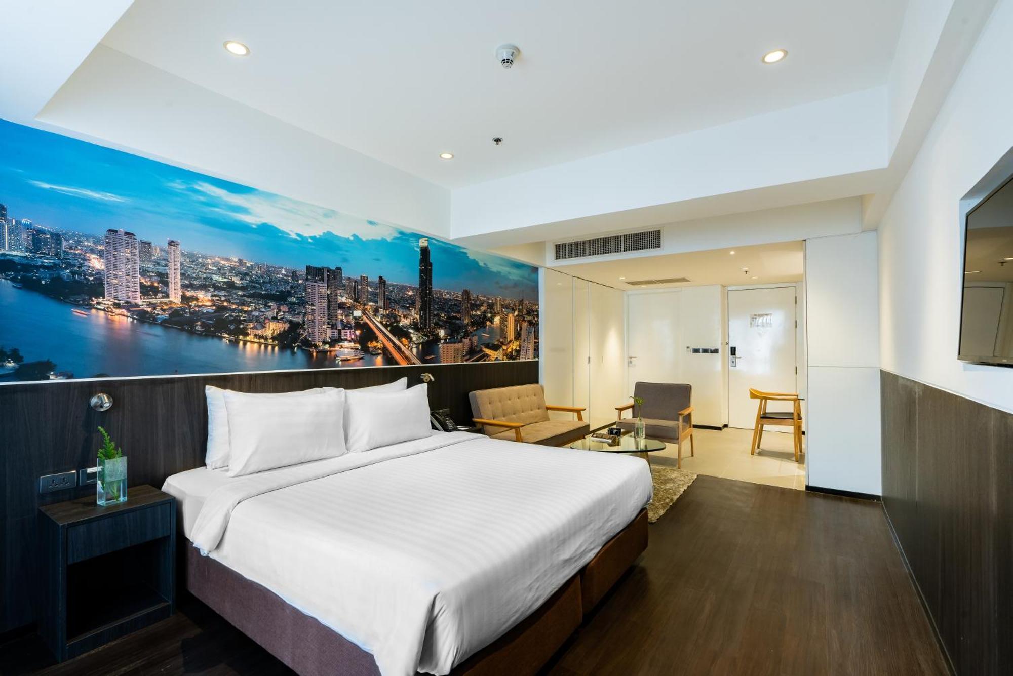 Galleria 12 Sukhumvit Bangkok By Compass Hospitality Екстериор снимка